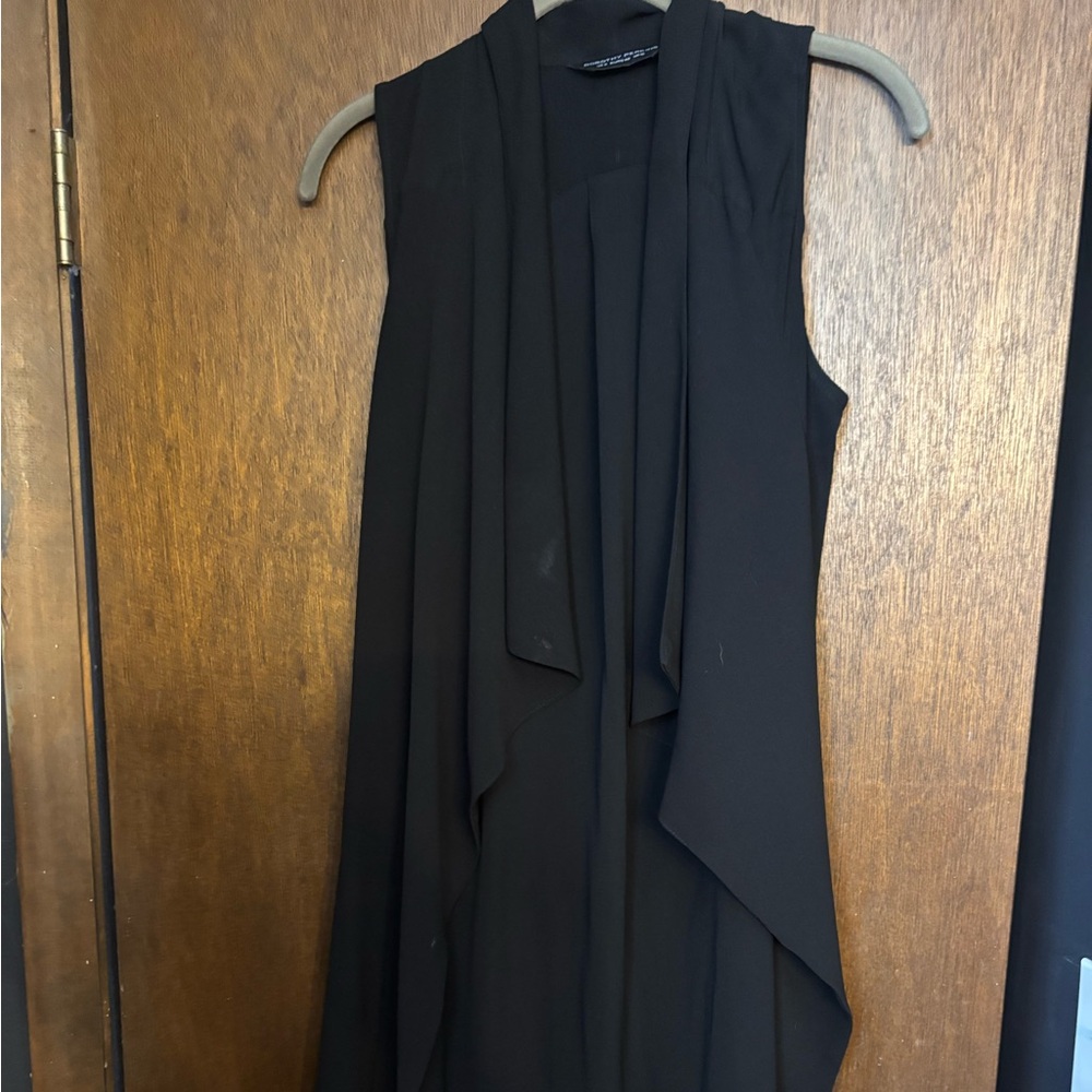 Black Sleeveless Vest - Midi Length